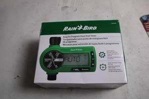 lot 282 image: Rain Bird Easy to Program Hose End Timer