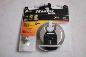 lot 300 image: Master Lock Weather Resistant Tough-Cut Padlock with Keys