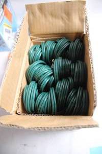 lot 418 image: Box of 12 Green Rubber O-Ring Seals