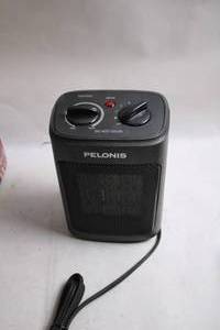 lot 497 image: Pelonis Small Electric Fan Heater with Adjustable Thermostat