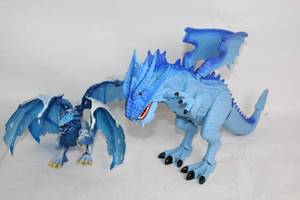 lot 19 image: Set of 2 Blue Toy Dragon Figures