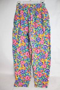 lot 77 image: Large Vintage Floral Cotton Pants - Made in USA