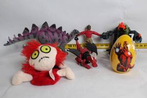 lot 142 image: Collection of Assorted Action Figures and Toys