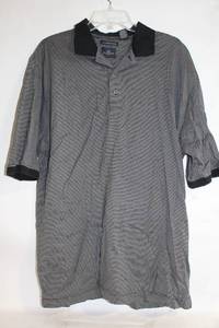 lot 231 image: Dockers Golf Large Short Sleeve Polo Shirt