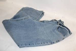 lot 275 image: Vintage Levis 22W Blue Denim Jeans