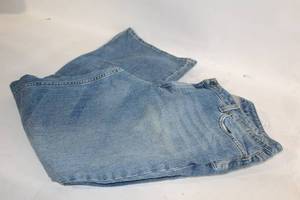 lot 278 image: Womens 20W Blue Denim Jeans from Acapulco, Mexico