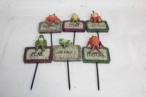 lot 296 image: Set of 6 Decorative Garden Markers with Vegetable Characters