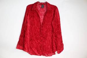 lot 312 image: XL Covington Red Paisley Long Sleeve Shirt