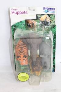 lot 319 image: Discovery Channel Wildlife Edition 1 Finger Puppets Set