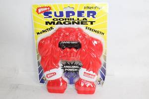 lot 323 image: Vintage WHAM-O Super Gorilla Magnet Monster Strength