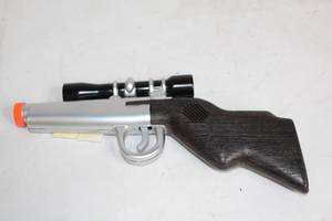 lot 335 image: Vintage Toy Rifle with Scope and Wood Finish