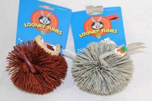 lot 409 image: Looney Tunes Koosh Balls - Bugs Bunny and Tasmanian Devil Collectibles