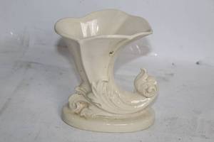 lot 413 image: Vintage Ceramic Cornucopia Vase in Off-White Finish