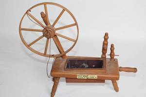 lot 458 image: Vintage Arsenic Spring Souvenir Spinning Wheel Model