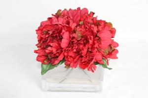lot 460 image: Artificial Red Peony Floral Arrangement in Glass Vase