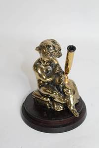 lot 462 image: Vintage Cherub Brass Candle Holder