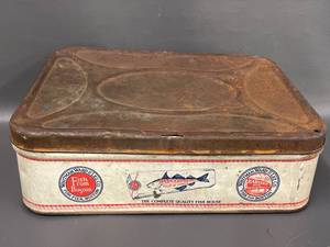 lot 12P image: Vintage Harvard Seafood Tin Whitman Ward & Lee