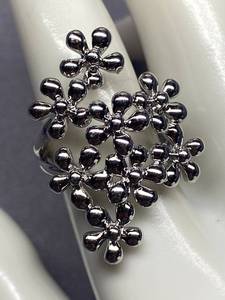 lot 25Z image: Sterling Silver 925 Floral Design Statement Ring Size 8