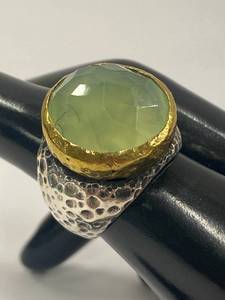 lot 32Z image: Green Gemstone Sterling Silver 925 Ring