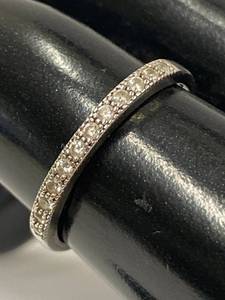 lot 91Z image: Sterling Silver 925 Band with Stone Design, Size 8