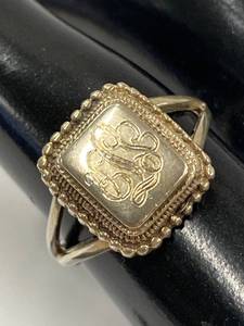 lot 94Z image: Vintage Engraved Sterling Silver 925 Crest Ring Size 7