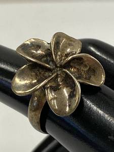 lot 98Z image: Vintage Sterling Silver 925 Floral Design Ring Size 5.75