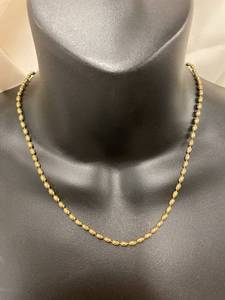 lot 102Z image: Sterling Silver 925 Oval Link Chain Necklace, Elegant
