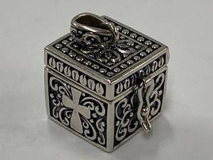 lot 107Z image: Sterling Silver 925 Locket Box Pendant with Cross Design