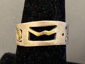 lot 119Z image: Handcrafted Sterling Silver 925 Ring Size 8 Unique Design