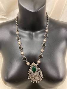 lot 125Z image: Intricate Sterling Silver 925 Necklace with Green Stone