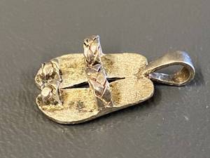 lot 158Z image: Sterling Silver Sandal Pendant .925