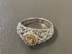 lot 2M image: Sterling Silver Ring with Champagne Diamond 925