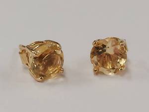 lot 15M image: Elegant Gold-Tone Sterling Silver Yellow Gemstone Stud Earrings