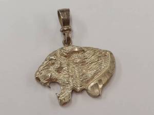 lot 20M image: Sterling Silver Cougar Head Pendant with Intricate Design