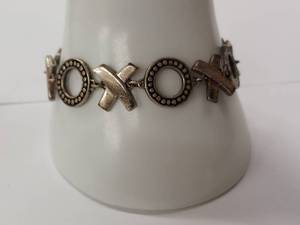 lot 109M image: Sterling Silver XOXO Bracelet