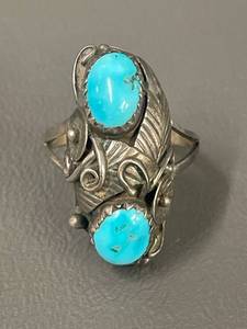 lot 116M image: Vintage Sterling Silver Turquoise Feather Ring