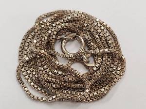 lot 123M image: Sterling Silver Box Chain Necklace