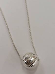 lot 157M image: Sterling Silver Ball Pendant Necklace FAS 925 Thai Design
