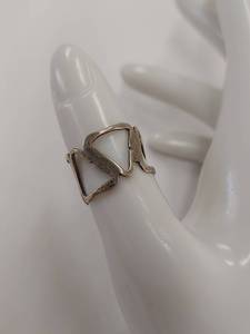lot 205M image: Sterling Silver Openwork Design Ring