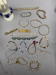 lot 12B image: Vintage and Modern Assorted Bracelet Collection