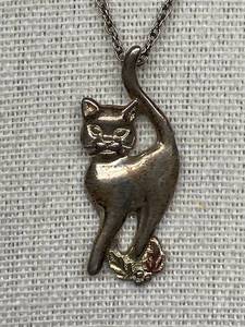 lot 62B image: Sterling Silver 925 Cat Necklace