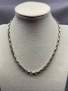 lot 70B image: Sterling Silver Box Link Necklace 925