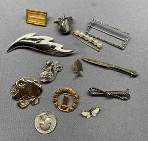 lot 80B image: Vintage Brooch & Pin Assortment