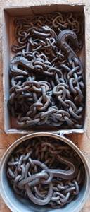 lot 32 image: Three Log Chains 25, 16, 10