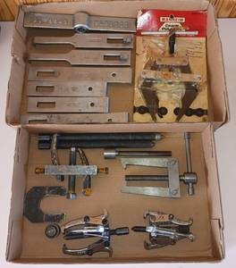lot 63 image: Pullers - Proto, Manheim
