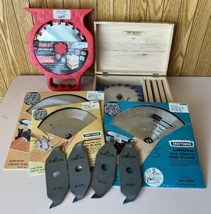 lot 65 image: Circular Saw Blade LOT - Freud Pro Dado Set, Craftsman Saw Blades, Delta
