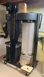 lot 122 image: Laguna 220v Dust Collection System CFLUX2