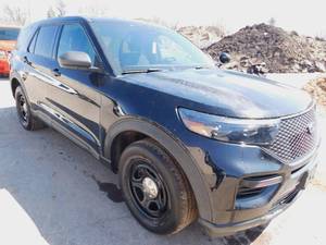 lot 5 image: 2020 Ford Explorer Interceptor  Hybrid Utility AWD SUV