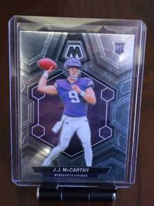 lot 81 image: JJ MCCARTHY 2024 PANINI MOSAIC ROOKIE CARD