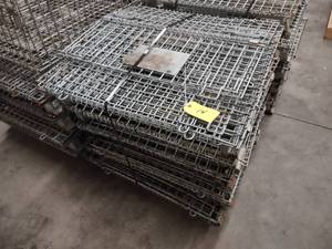 lot 14 image: Wire Baskets
